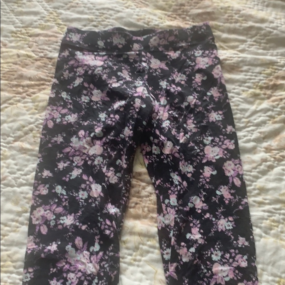 PINK Floral black leggings XS